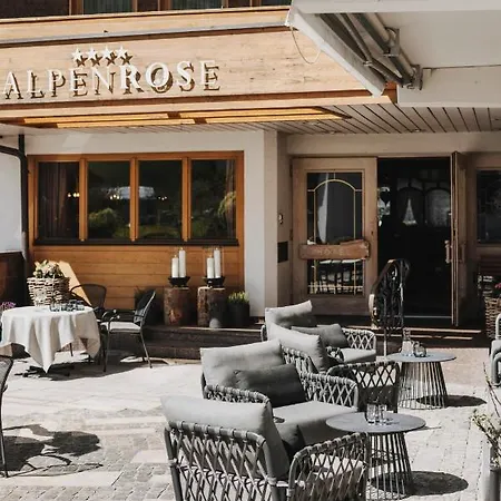 Alpenrose Hotel 4*