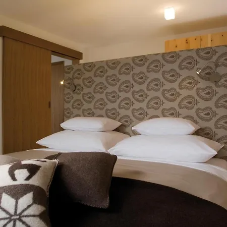 Szálloda Alpenrose 4*